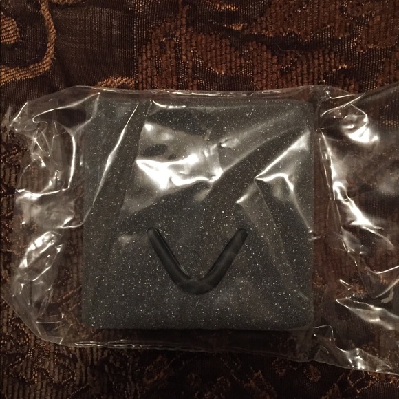 Oakley Nose Piece and Earsock - Picture 7 of 8